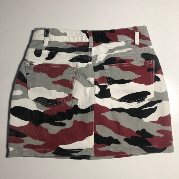 Trendy Multicolor mini camo skirt - Picture 2 of 3
